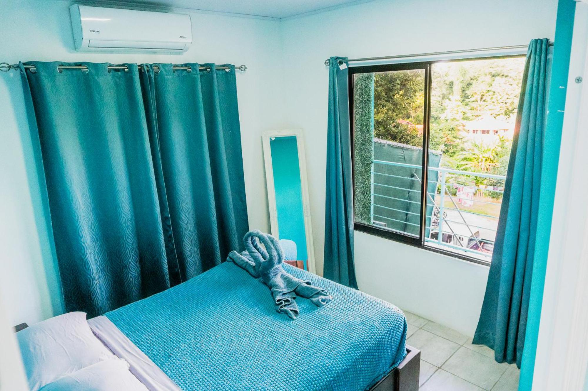 Ocean'S Breeze Apartment And Rooms Puerto Viejo de Talamanca Eksteriør billede