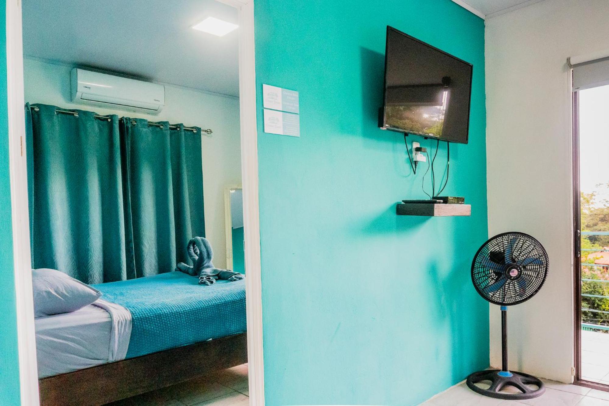 Ocean'S Breeze Apartment And Rooms Puerto Viejo de Talamanca Eksteriør billede