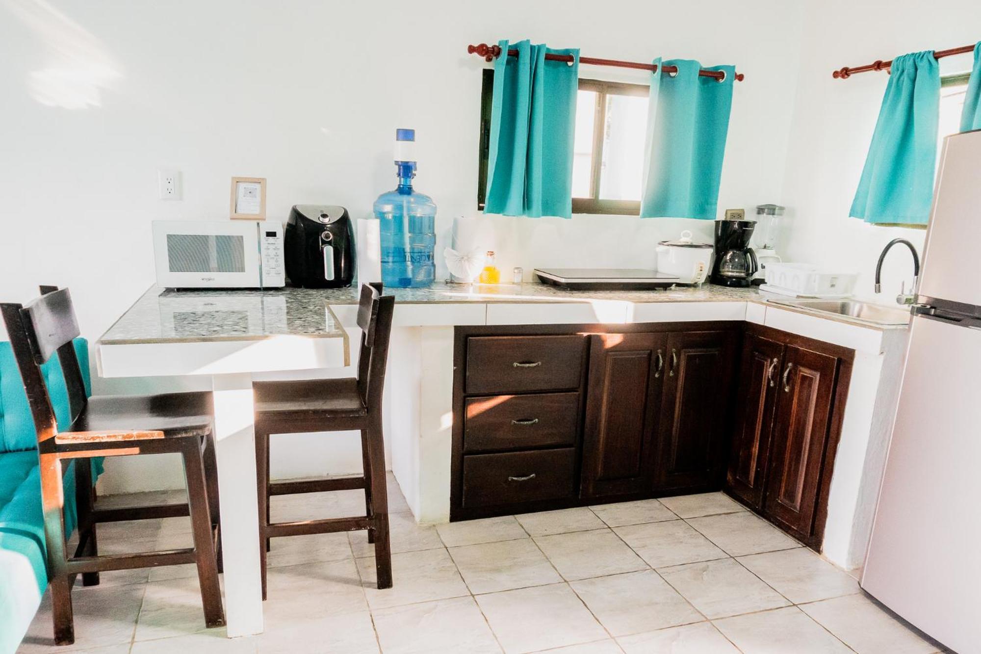 Ocean'S Breeze Apartment And Rooms Puerto Viejo de Talamanca Eksteriør billede