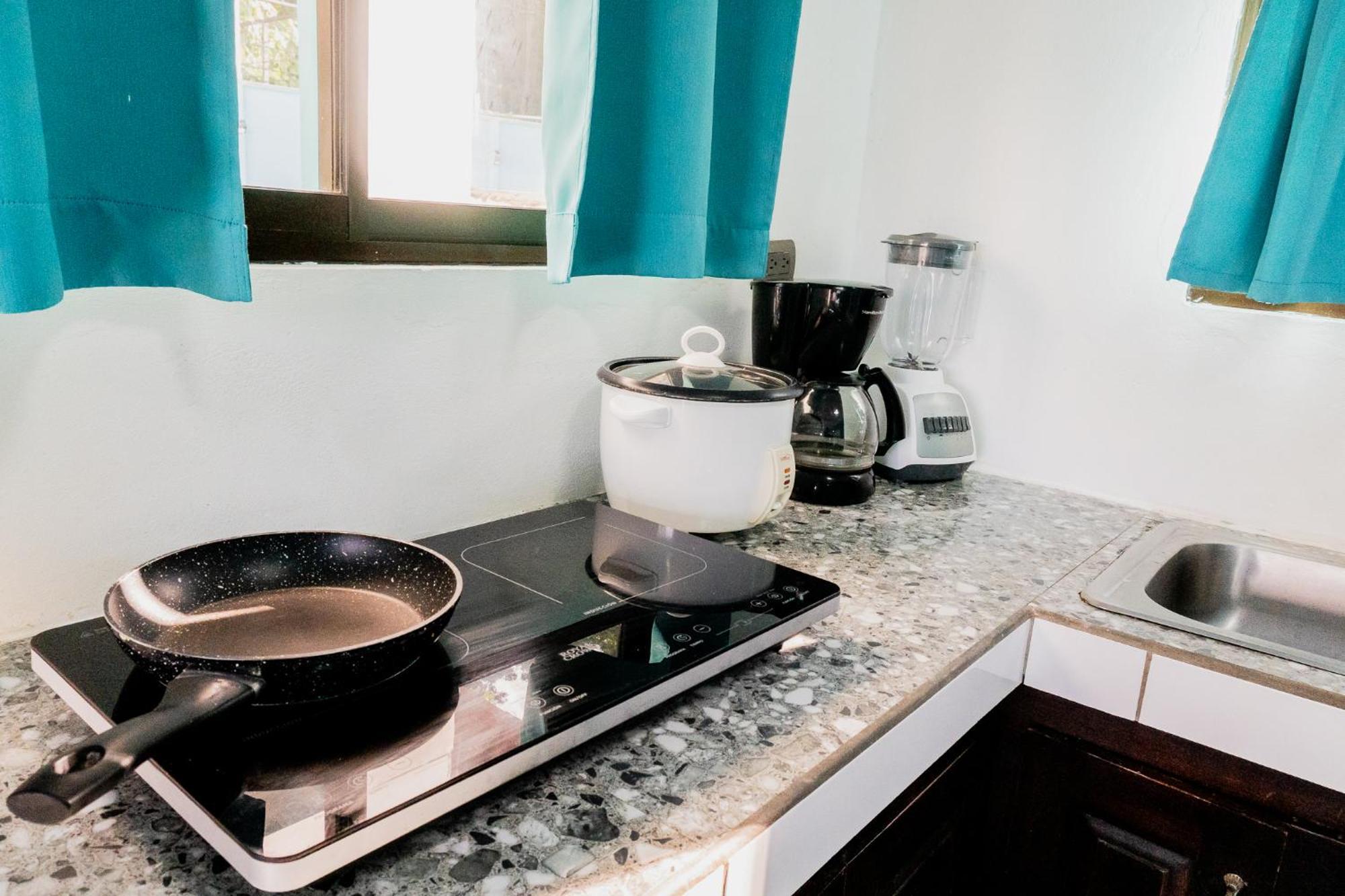 Ocean'S Breeze Apartment And Rooms Puerto Viejo de Talamanca Eksteriør billede